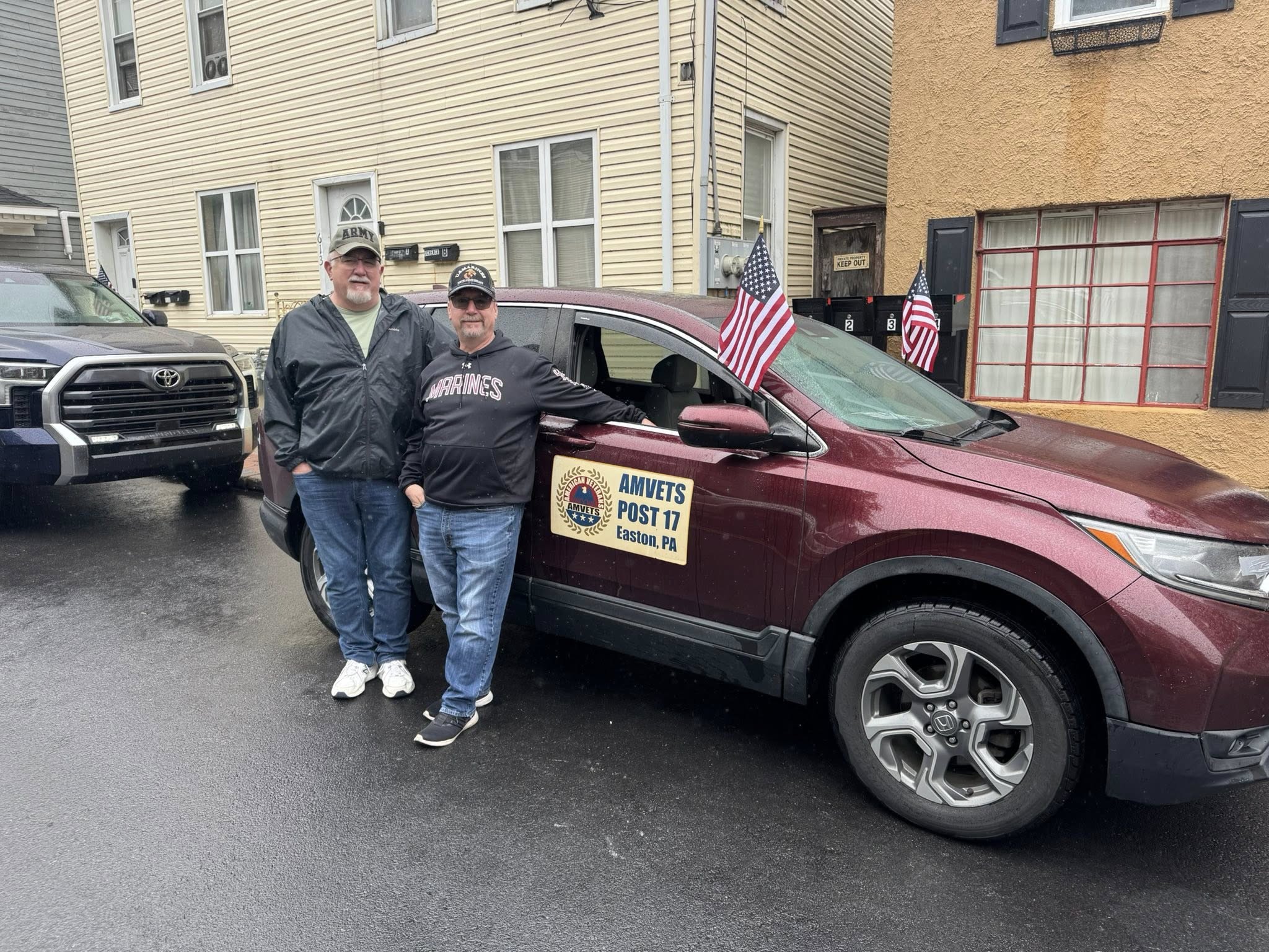 Easton Parade 3